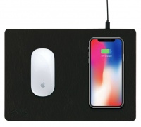 Snug Mousepad with Wireless Charger - Black Photo