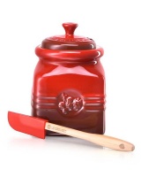 Le Creuset Berry Jam Jar with Silicone Spreader Photo
