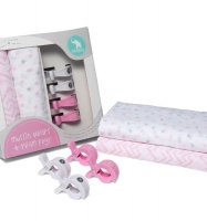All4Ella 2 Pack Wraps & 4 Pegs - Zig Zag Star Pink Photo