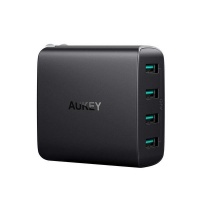 Aukey Amp 4-Port USB Wall Charger Photo