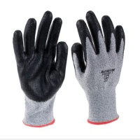 One Pair Level 5 Cut Resistant Gloves Photo