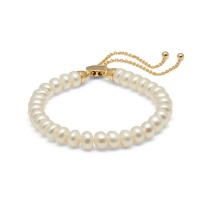 Aura From Swarovski Pearl Friendship Bracelet with plated 18k Gold Clasp Photo