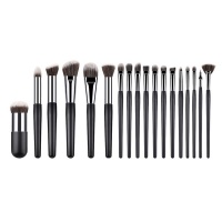 18 Pieces Profesional Wooden Synthetic Cosmetics Makeup Brush Kit Photo