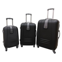 3 Piece Sleek Luggage Set Photo