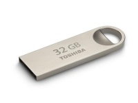 Toshiba 32GB Metal Mini USB Flash Drive Photo