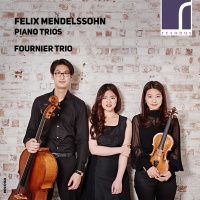 Resonus Classics Mendelssohn / Fournier Trio - Piano Trios Photo