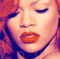 UMC Rihanna - Loud Photo