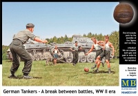 Masterbox - 1/35 - German Tankers A Break between battles Photo