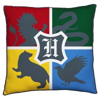 Harry Potter - Hogwarts Square Cushion Photo