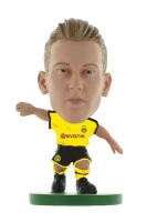 Soccerstarz - Borussia Dortmund Julian Brandt - Home Kit Figure Photo