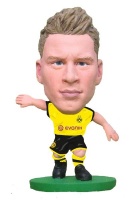 Soccerstarz - Borussia Dortmund Lukasz Piszczek - Home Kit Figure Photo