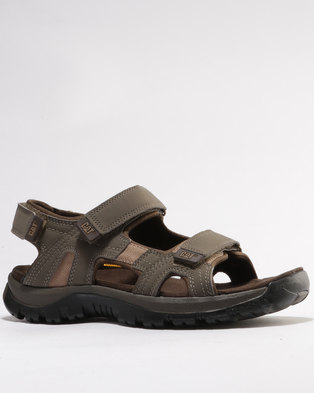 Photo of Caterpillar Giles Leather Sandals Worn Brown