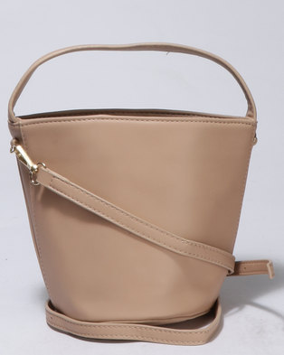 Photo of Unseen Rosanne Bucket Bag Baby Pink