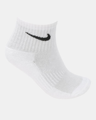 Photo of Nike Performance Dri-Fit Basic Quarter Socks White