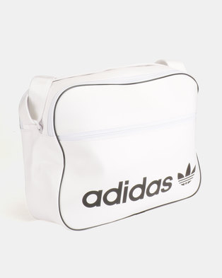 Photo of adidas Originals Airliner Vint Bag White