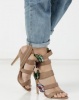 PLUM West Heels Taupe Photo