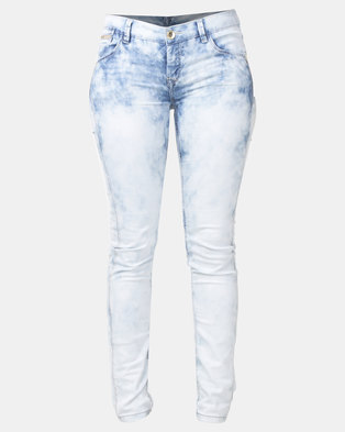 Photo of Only Celina Super Skinny Bleached Blue Jeans
