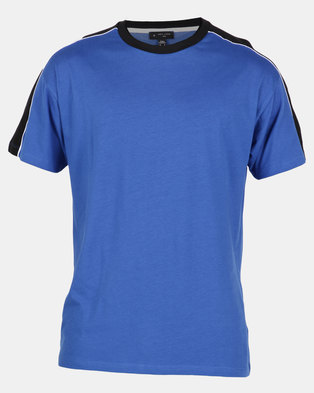 Photo of New Look Piped Panel Oversized T-Shirt Blue