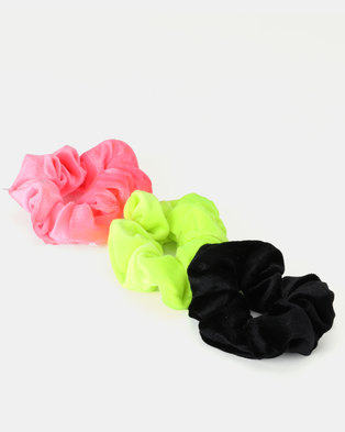 Photo of New Look 3 Pack Neon Velvet Scrunchies Multicoloured