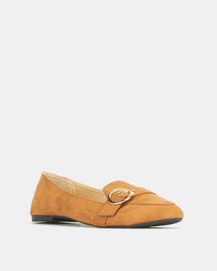 Photo of Legit Loafer With Big Round Buckle Detail Tan