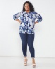 Queenspark Plus Collection New Spot Woven Ghost Pintuck Shirt Blue Photo
