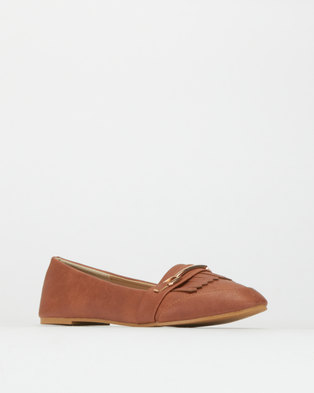 Photo of Legit S19 Loafers with Fringe & Bar Trim Tan