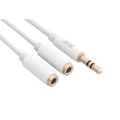 Photo of Ugreen 3.5mm Male-to-Female AUX Audio Cable