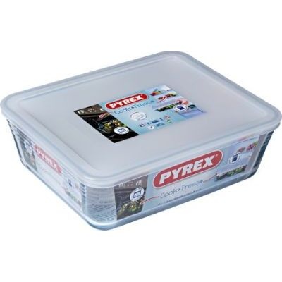 Photo of Pyrex Cook & Freeze Dish with Plastic Lid