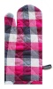 Bunty Oven Glove - Design 033 Photo