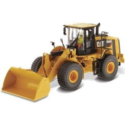 Photo of Diecast Masters CAT 950M Wheel Loader