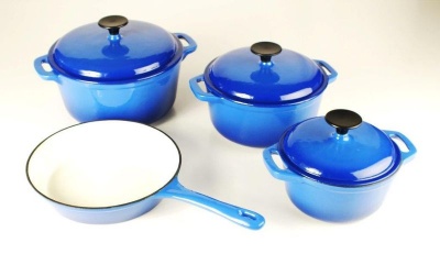 Photo of Fine Living - Cast Iron 7-Piece Cookware Set