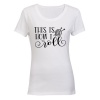 How I Roll - Knitting - Ladies - T-Shirt Photo