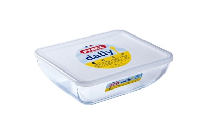 Photo of Pyrex Daily Rect Dish with plastic lid 22x17cm - 1.3lt