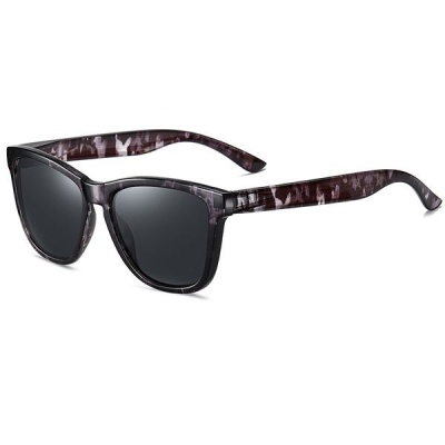 GQ Retro Polarized Sunglasses Black Camo Black