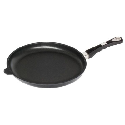 Photo of AMT Gastroguss Tossing Pan 32cm - 4cm High