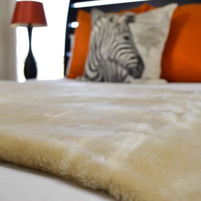 Photo of Legacy Leisure - Belfiore Hotel blankets - Plain Bone