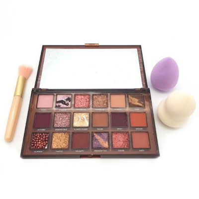 Photo of Eyeshadow Palette 18 Colours with Makeup Brush & Blending Sponges Gift Set
