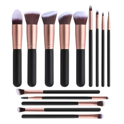 Photo of 14 piece deluxe brushes