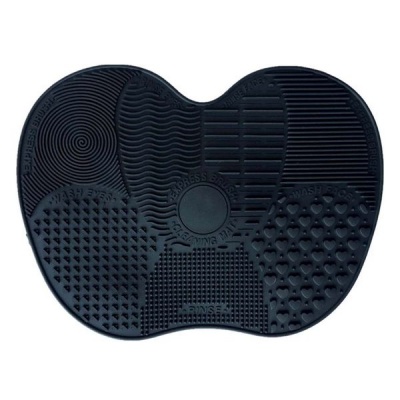 Photo of Makeup Brush Cleaning Mat with Suction Cups