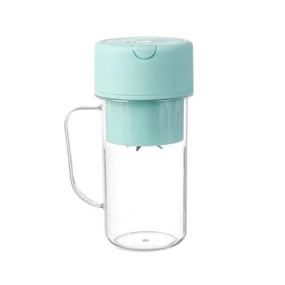 Portable Mini Juice and Smoothie Blender