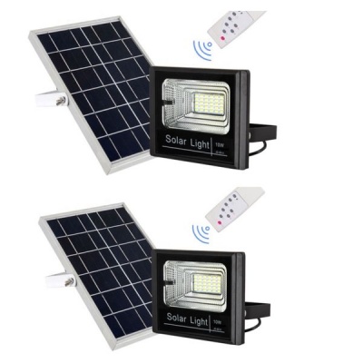2 Pack 10w Solar LED Floodlight With Remote