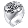 Men's Trinity Knot Ring Photo
