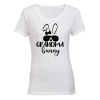 Grandma Bunny - Easter - Ladies - T-Shirt Photo