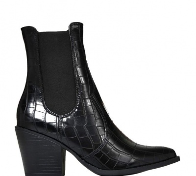I Saw it First Ladies Black Croc Pointed Chelsea Boots