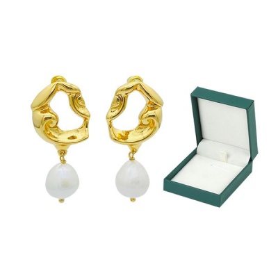 Retro Golden Color Baroque Pearl Dangle Earrings