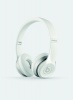 Beats Solo 2.0 Wireless - White Photo