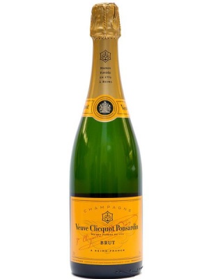 Photo of Veuve Clicquot - Yellow Label Champagne - Case 6 x 750ml