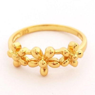 Photo of Yesterday Today Tomorrow Flower Ring - Yellow Gold
