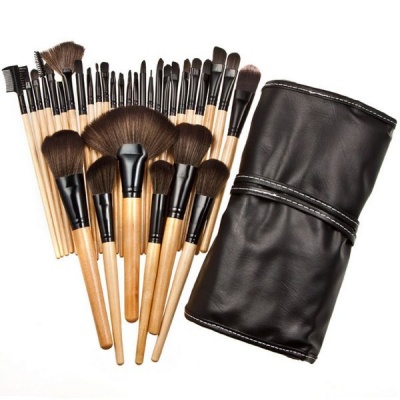 Photo of 32 Piece Professional Cosmetic Makeup Brush Set