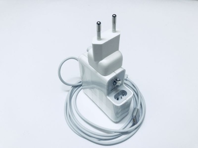 Photo of Apple Replacement 60W Charger-MacBook Pro Retina 13"
